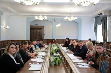 На Прикарпатті обговорювали нові повноваження з надання послуг у ЦНАП