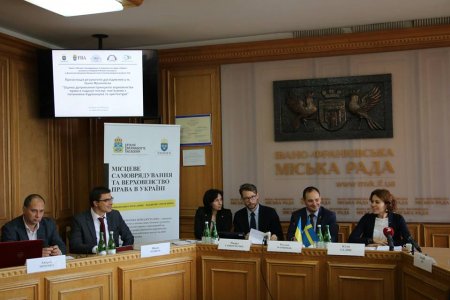 Експерти дослідили дотримання прав Івано-Франківців під час надання адміністративних послуг з архітектурних  та земельних питань