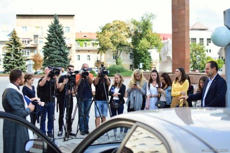 У Івано-Франківську запроваджено сервіс "Мобільний адміністратор"
