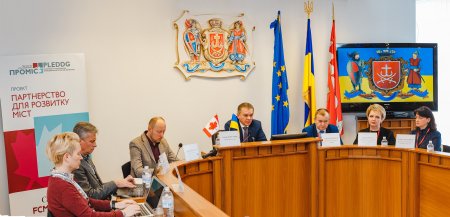 Працівники ЦНАП м.Івано-Франківська взяли участь в навчальному візиті в рамках проекту Проміс
