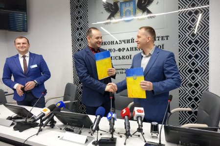 За посвідченнями водія – у ЦНАП м.Івано-Франківська!